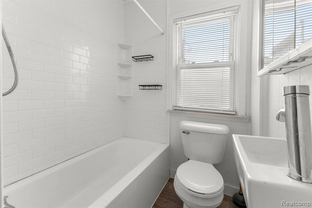 29070 Block Street, Garden City, MI 48135