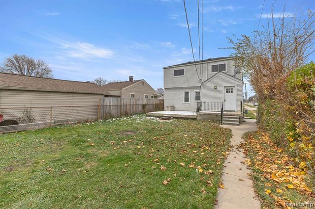 29070 Block Street, Garden City, MI 48135