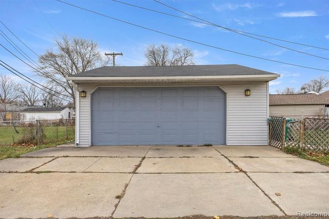29070 Block Street, Garden City, MI 48135