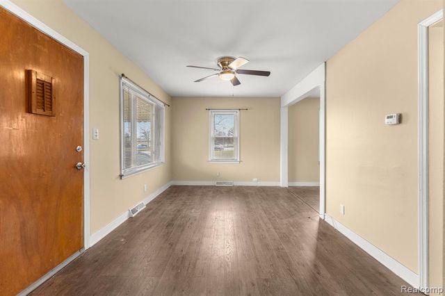 29070 Block Street, Garden City, MI 48135