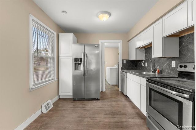 29070 Block Street, Garden City, MI 48135