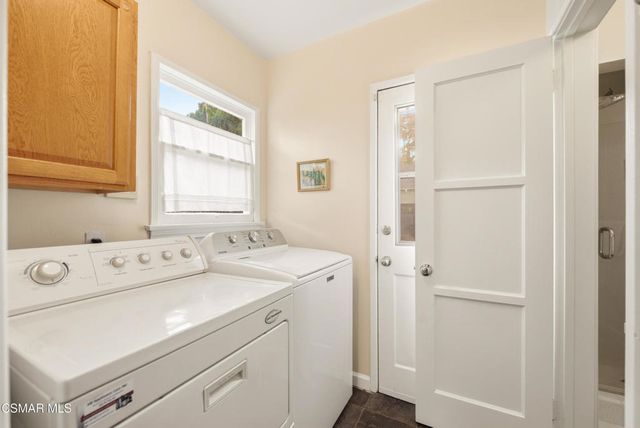 5415 Carpenter Avenue, Valley Village, CA 91607