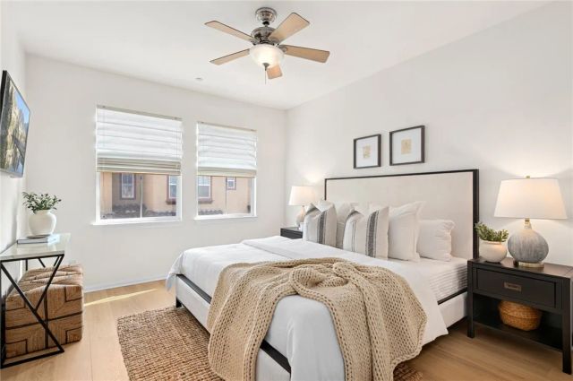 108 Jadestone, Irvine, CA 92603