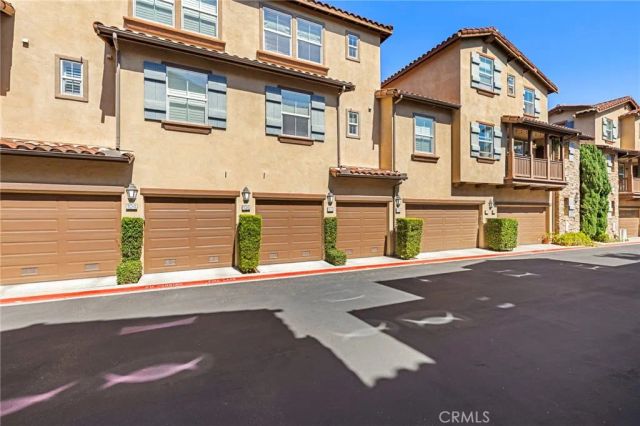 108 Jadestone, Irvine, CA 92603