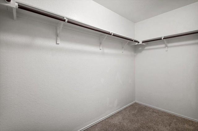 105 Guardian Angel CT, Jarrell, TX 76537