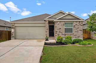 105 Guardian Angel CT, Jarrell, TX 76537