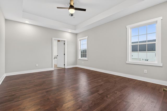 630 Bridle Path Ln, Hartsville, TN 37074