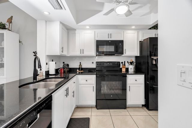 6119 Lakemont Circle, Greenacres, FL 33463