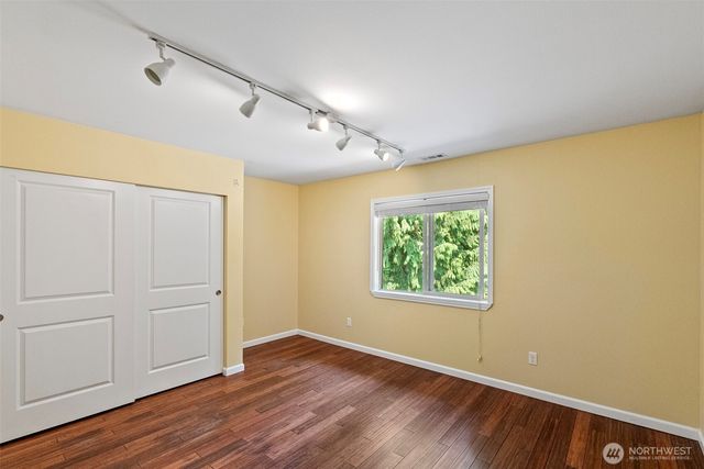 8725 SE Yeshua Lane, Port Orchard, WA 98367