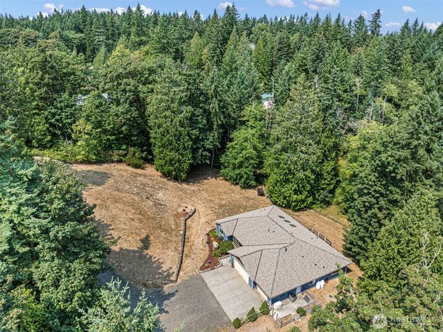 8725 SE Yeshua Lane, Port Orchard, WA 98367