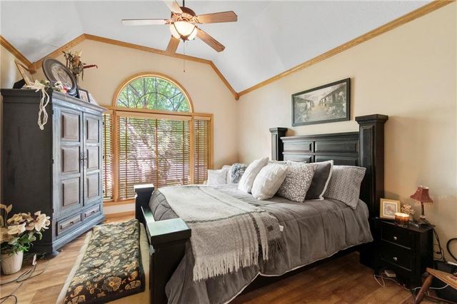 15733 Pine Circle, Basehor, KS 66007