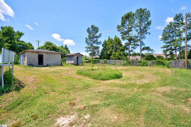 121 Hadden Heights Road, Spartanburg, SC 29301