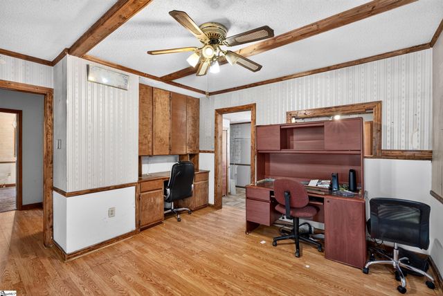 121 Hadden Heights Road, Spartanburg, SC 29301