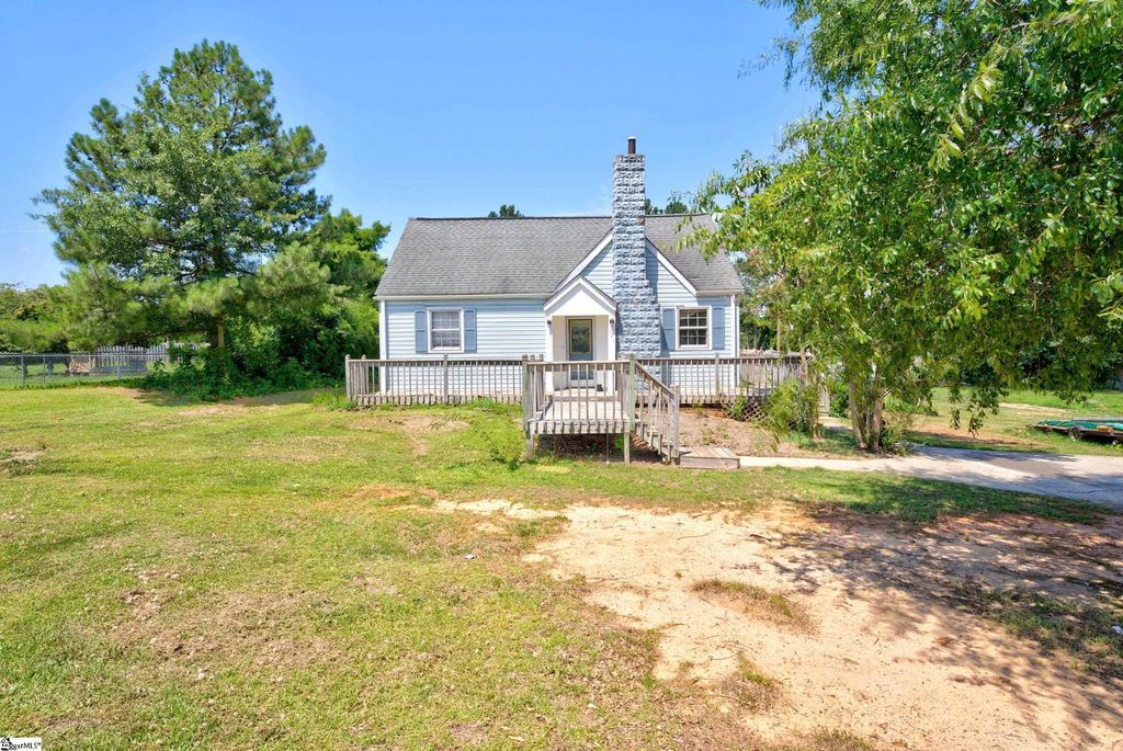 121 Hadden Heights Road, Spartanburg, SC 29301
