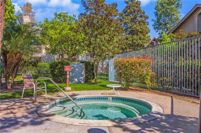 26701 Quail Creek 142, Laguna Hills, CA 92656