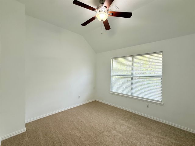 1313 Baythorne Drive, Lewisville, TX 75077