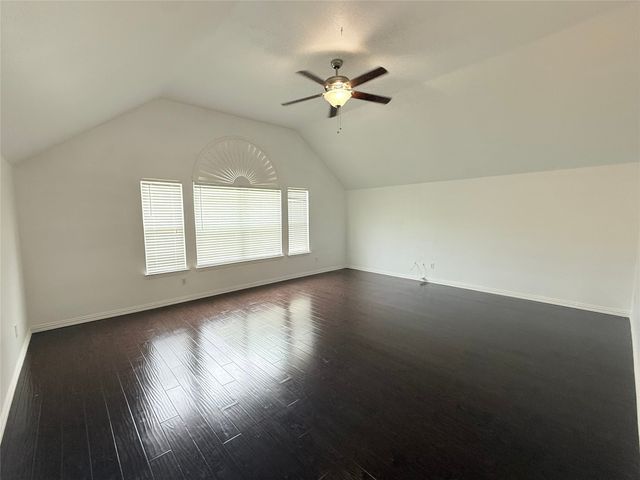 1313 Baythorne Drive, Lewisville, TX 75077