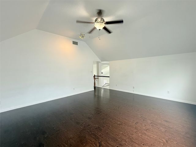 1313 Baythorne Drive, Lewisville, TX 75077