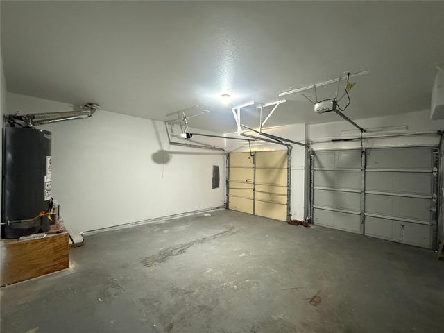 1313 Baythorne Drive, Lewisville, TX 75077