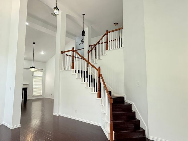 1313 Baythorne Drive, Lewisville, TX 75077