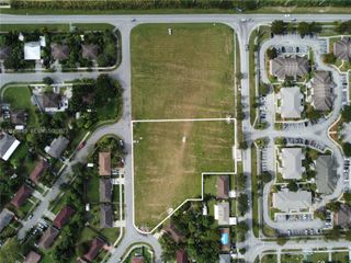 Davis Parkway, Florida City, FL 33034