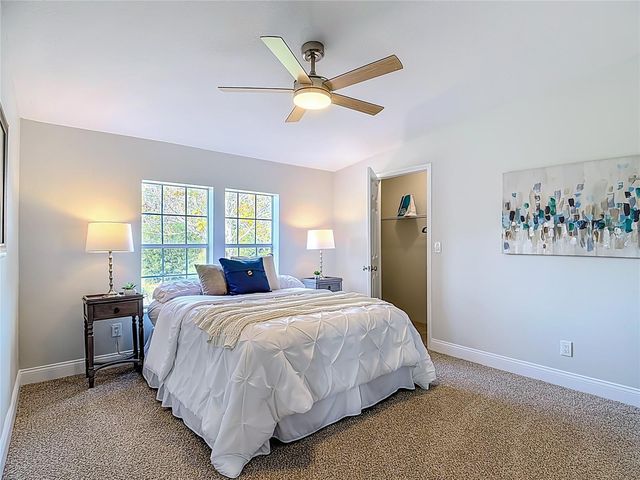 5221 R M D AVENUE, Plant City, FL 33566