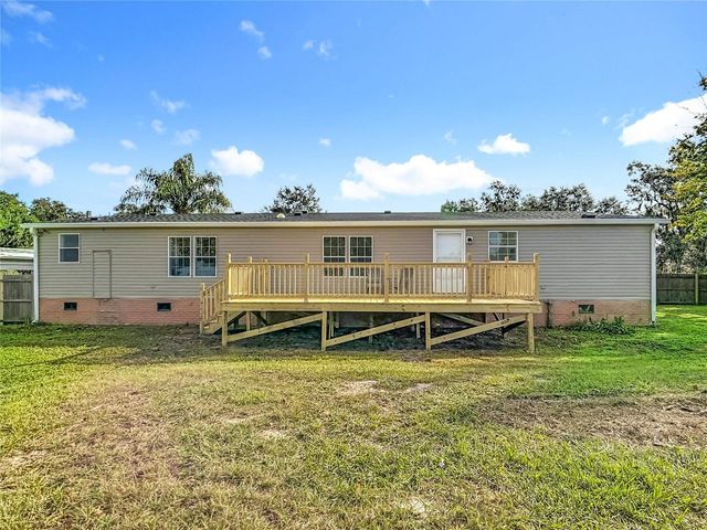 5221 R M D AVENUE, Plant City, FL 33566