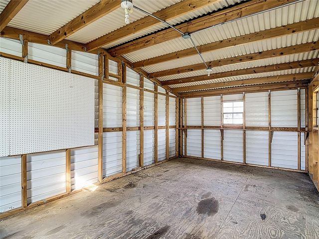 5221 R M D AVENUE, Plant City, FL 33566