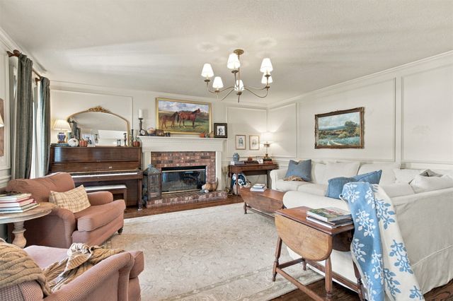 11818 N Harvard Avenue, Skiatook, OK 74070