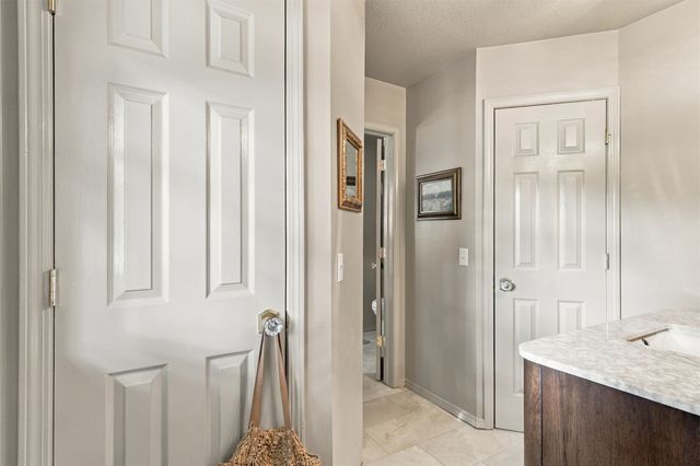 11818 N Harvard Avenue, Skiatook, OK 74070
