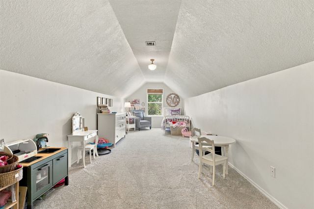 11818 N Harvard Avenue, Skiatook, OK 74070