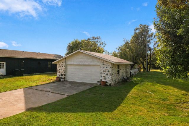 11818 N Harvard Avenue, Skiatook, OK 74070