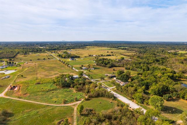 11818 N Harvard Avenue, Skiatook, OK 74070