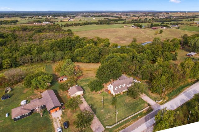 11818 N Harvard Avenue, Skiatook, OK 74070