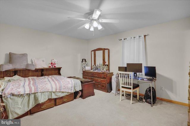 32 JACK AND JILL DR, Schuylkill Haven, PA 17972