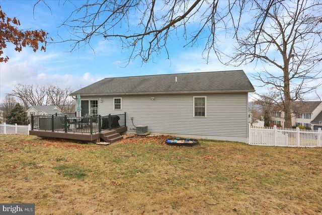 32 JACK AND JILL DR, Schuylkill Haven, PA 17972