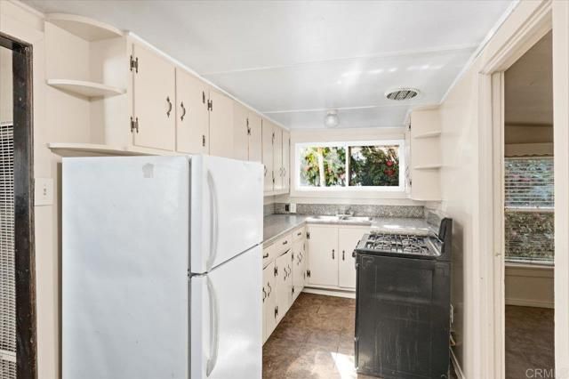 3379 Roosevelt St. Street, Carlsbad, CA 92008