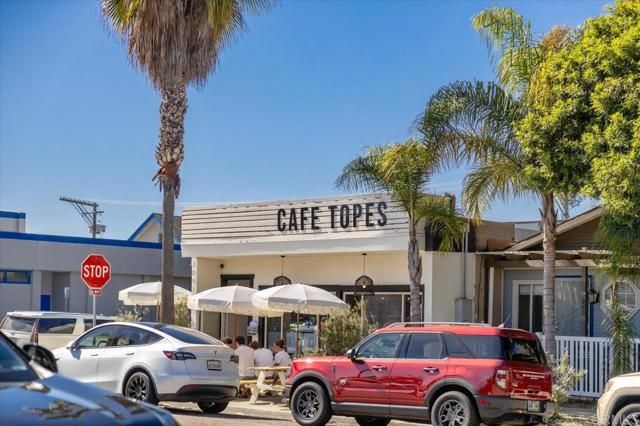 3379 Roosevelt St. Street, Carlsbad, CA 92008