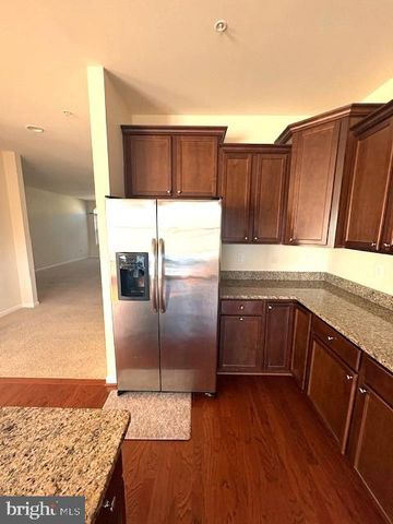 8708 SAGEBRUSH LN, Laurel, MD 20724