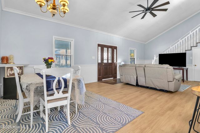 612 N Topsail Drive, Surf City, NC 28445