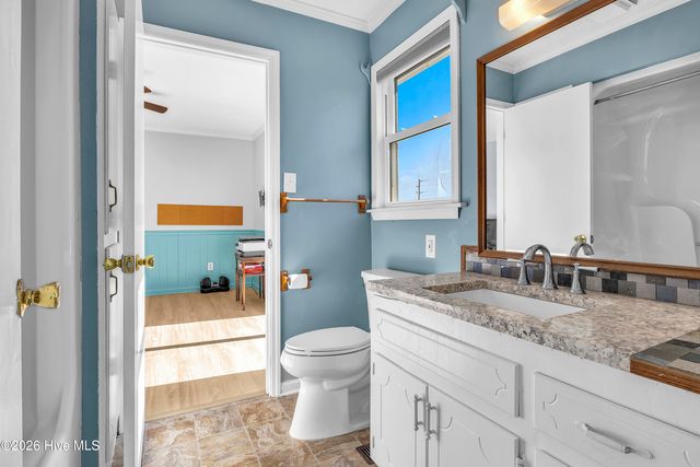 612 N Topsail Drive, Surf City, NC 28445