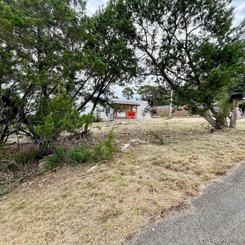 407 Rockport DR, Canyon Lake, TX 78133