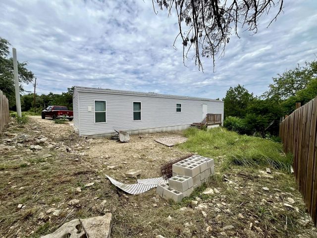 407 Rockport DR, Canyon Lake, TX 78133