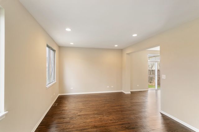 22429 KARLOV Avenue, Richton Park, IL 60471