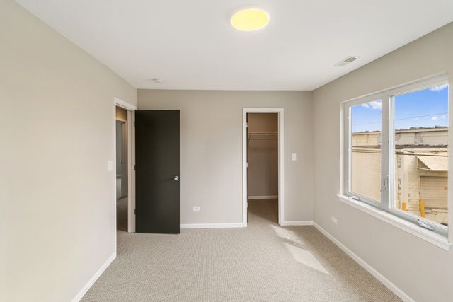 22429 KARLOV Avenue, Richton Park, IL 60471