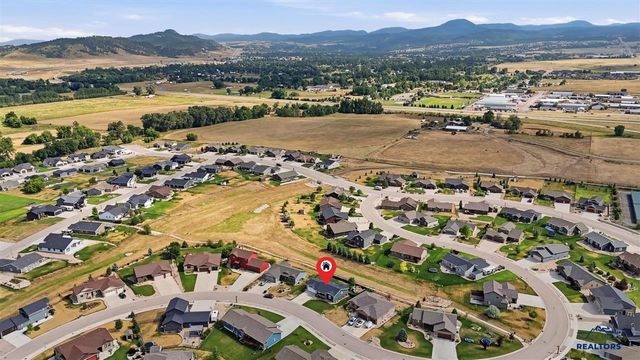 3842 Ward Avenue, Spearfish, SD 57783