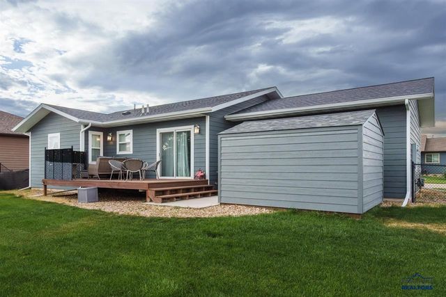 3842 Ward Avenue, Spearfish, SD 57783