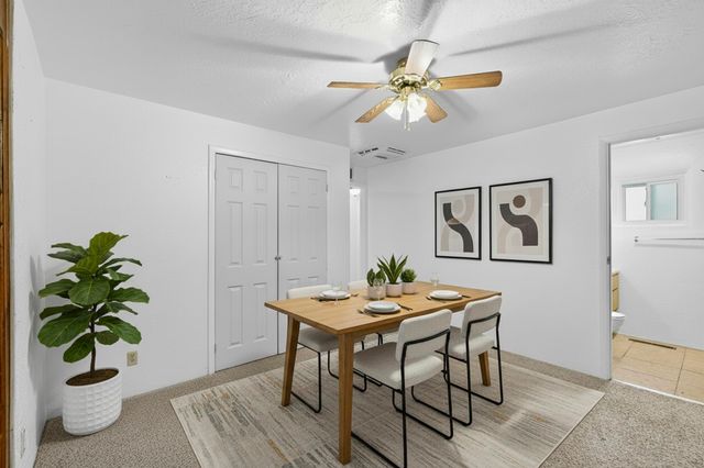 2374 Camino Meliton, Santa Fe, NM 87507