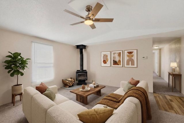 2374 Camino Meliton, Santa Fe, NM 87507