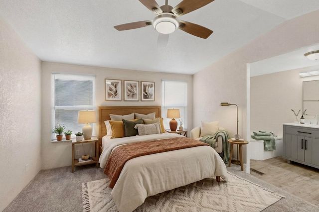 2374 Camino Meliton, Santa Fe, NM 87507